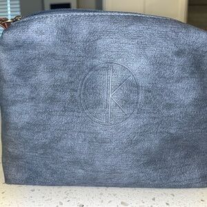 D. Kelly Shoulder Bag